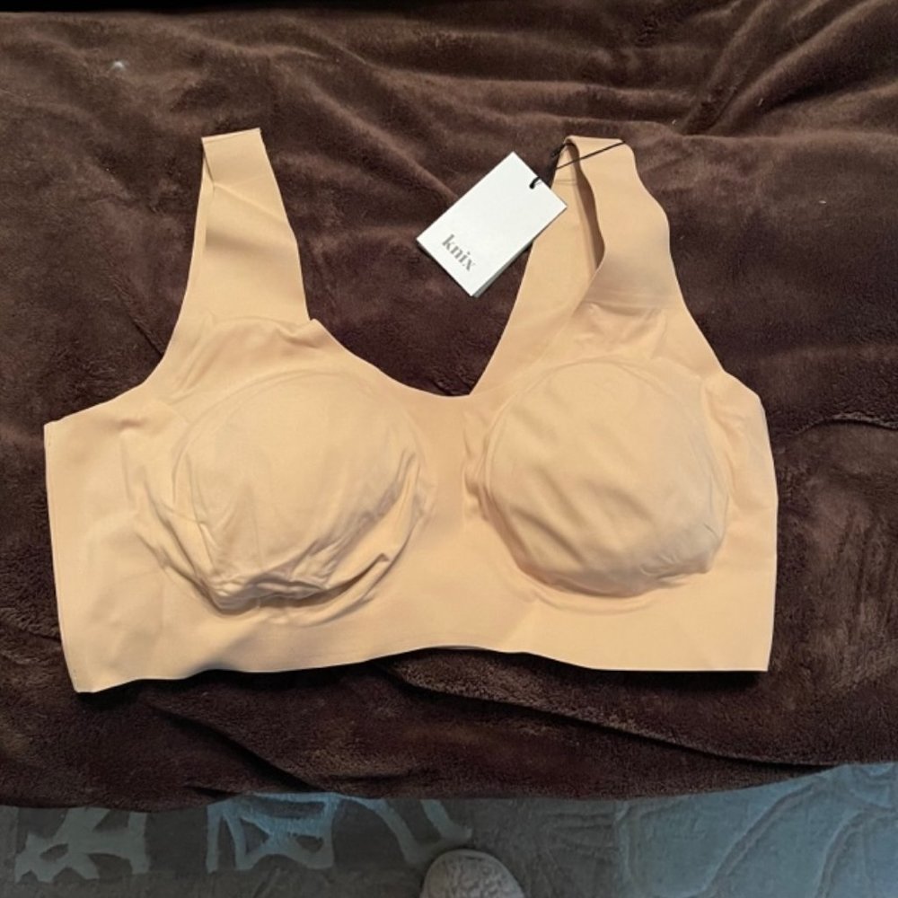 Knix LuxeLift Pullover Bra-Size XXXL+ in Beige--New with Tags--Fits 42DD to 42G